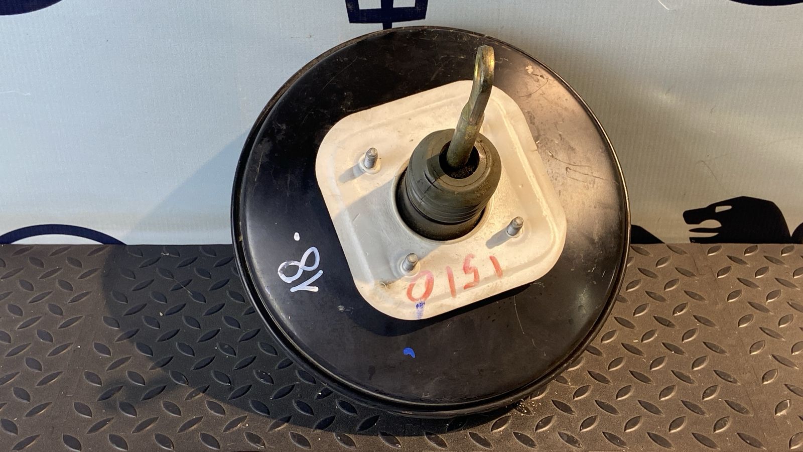 Усилитель тормозов вакуумный Ford Transit 2000-2006