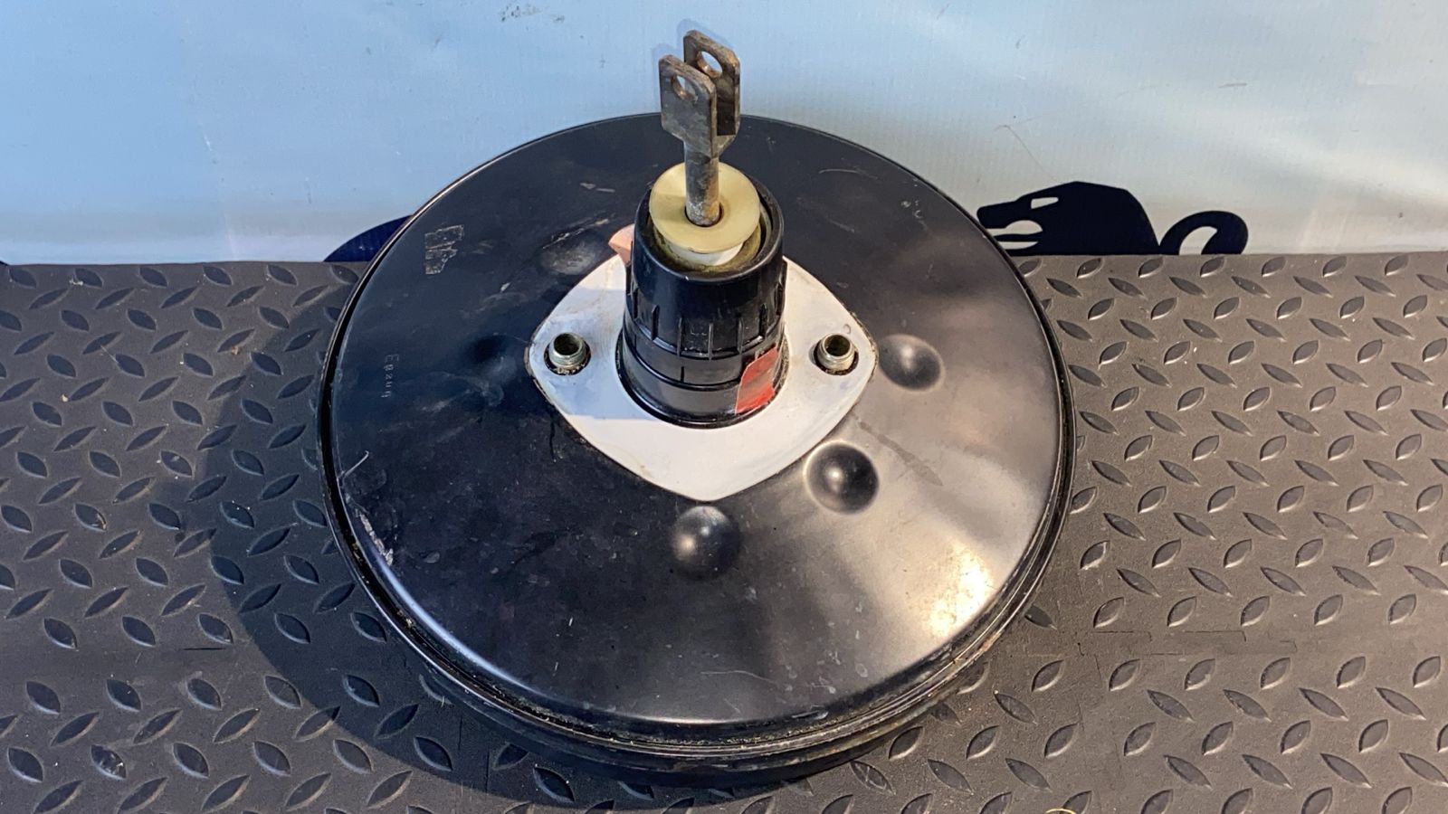 Усилитель тормозов вакуумный Renault Scenic/2 2003-2009