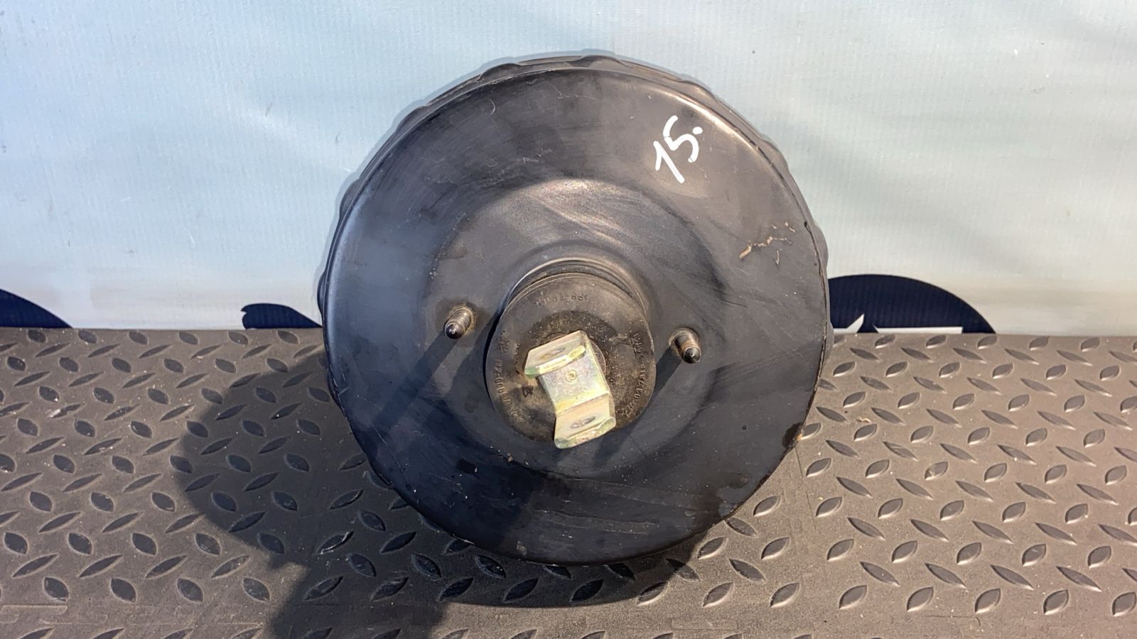 Усилитель тормозов вакуумный Mercedes C/W203 2000-2008