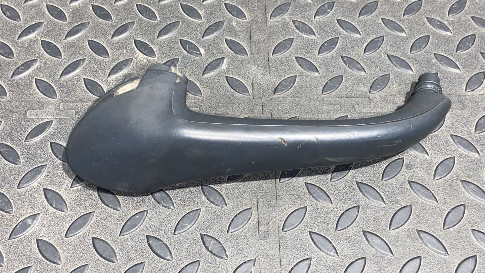 Ручка двери задняя правая Mercedes C/W203 2000-2008