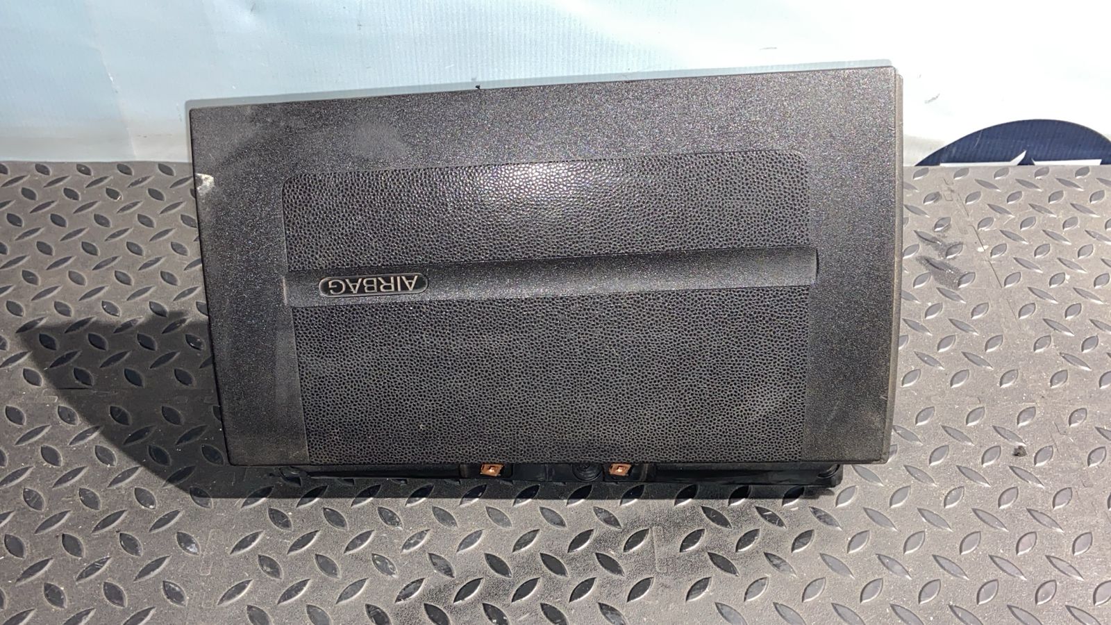 Подушка безопасности в торпедо Ford Transit 2006-2013