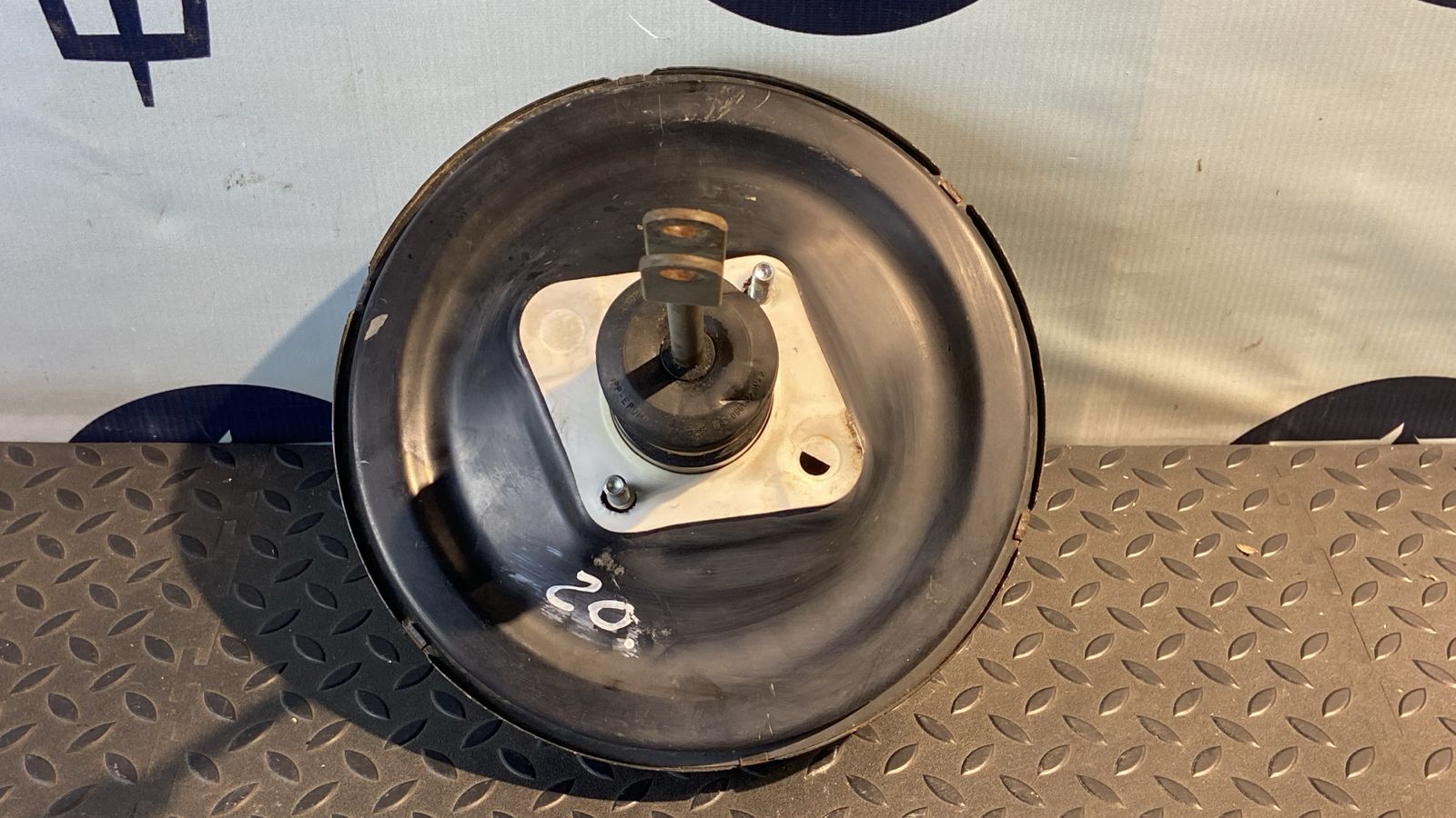 Усилитель тормозов вакуумный Opel Zafira/B 2005-2014