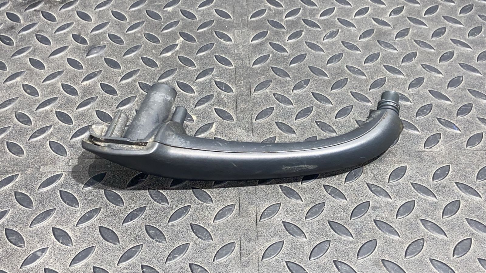 Ручка двери задняя левая Mercedes C/W203 2000-2008