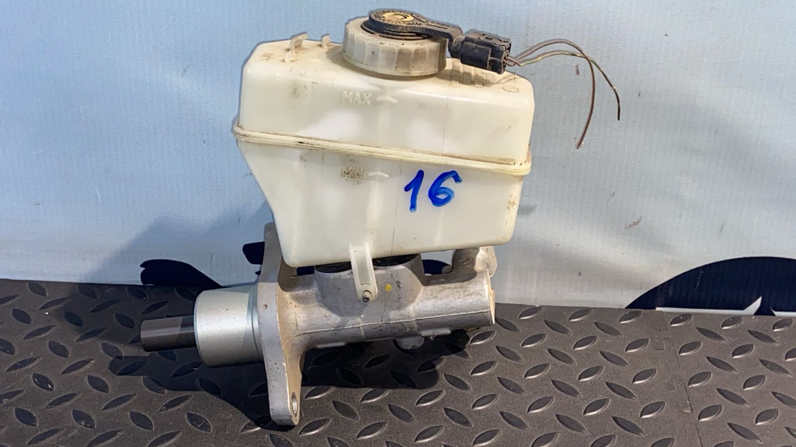 Цилиндр тормозной главный BMW 3/E46 1998-2007