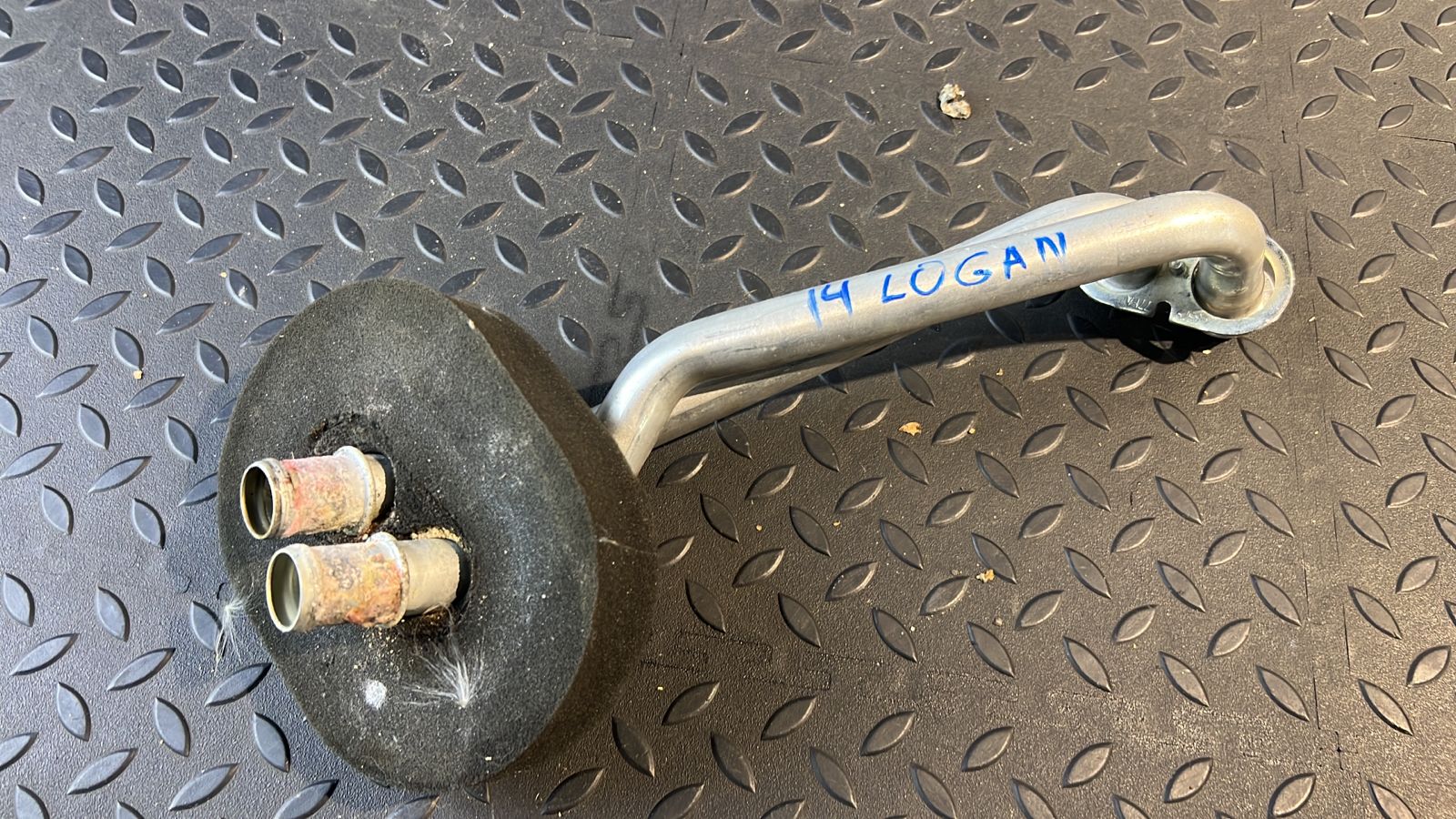 Трубка отопителя Renault Logan 2004-2015