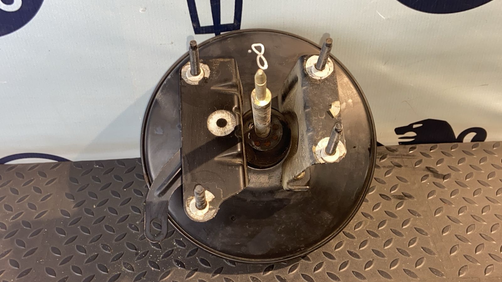 Усилитель тормозов вакуумный Ford Mondeo/3 2000-2007