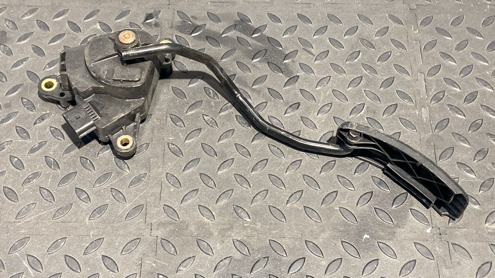 Педаль газа Renault Megane/2 2002-2009