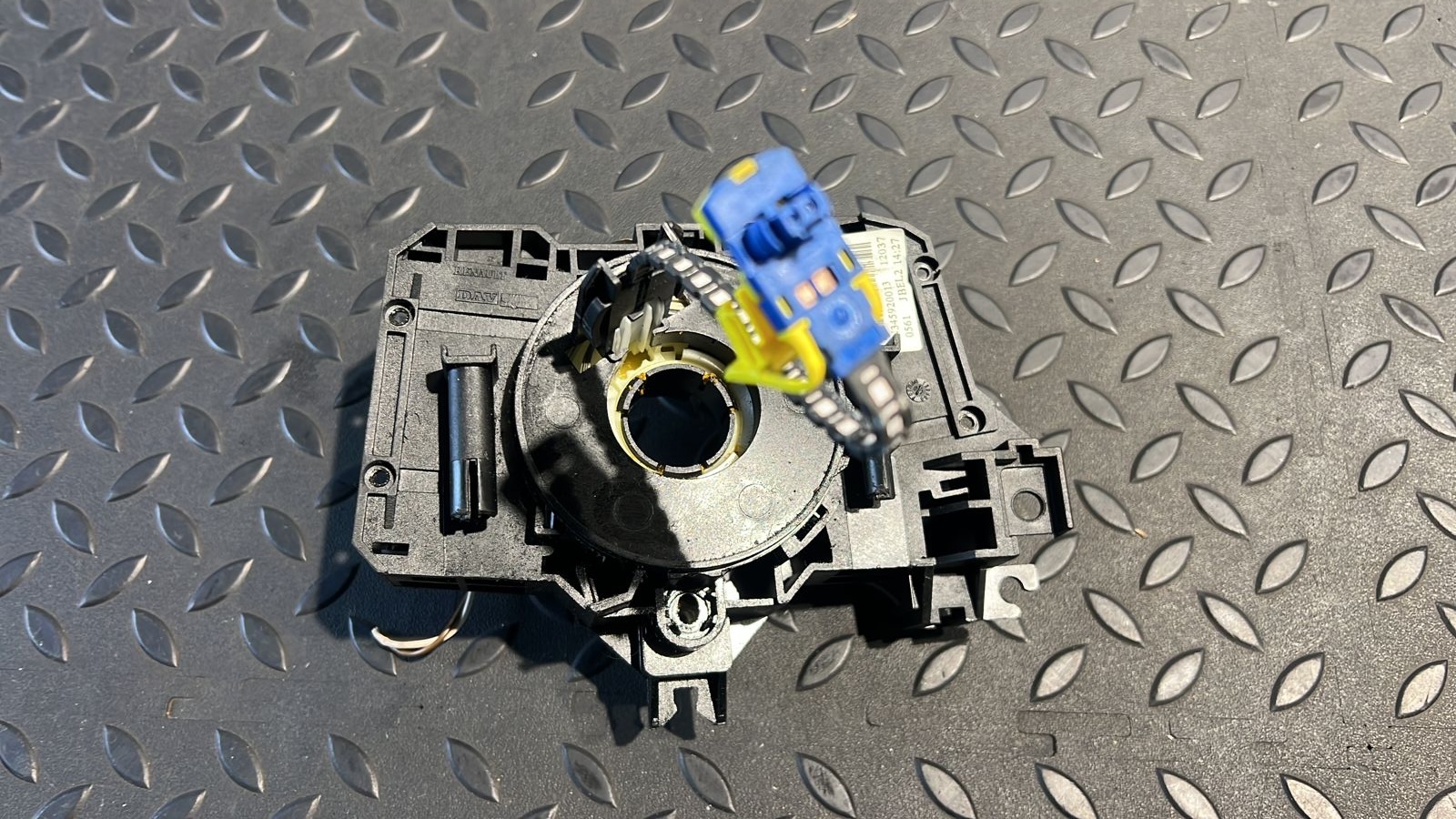 Механизм подрулевой (Шлейф) Renault Logan 2004-2015