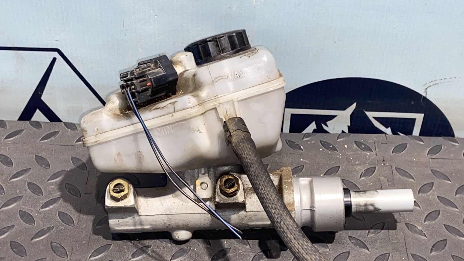 Цилиндр тормозной главный Ford Mondeo/3 2000-2007