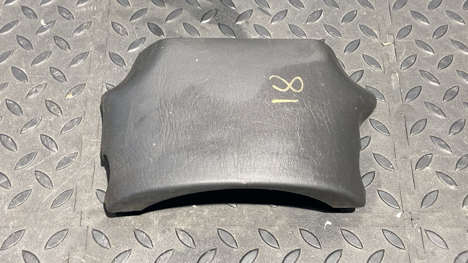 Кожух рулевой колонки верхний Ford Transit 2000-2006