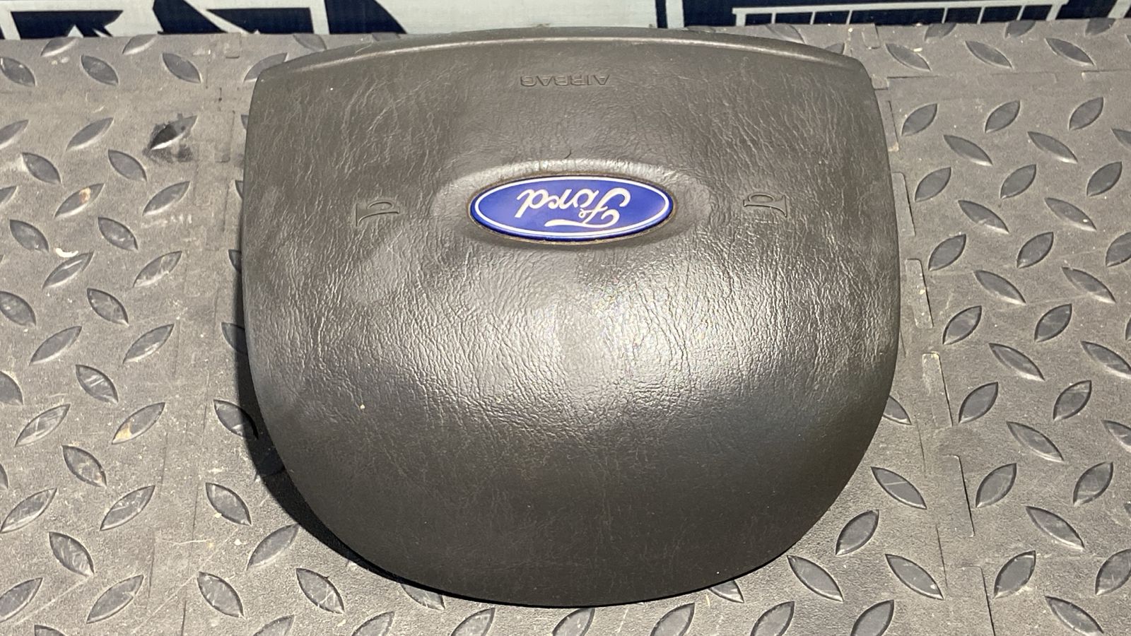 Подушка безопасности в руль Ford Transit 2000-2006