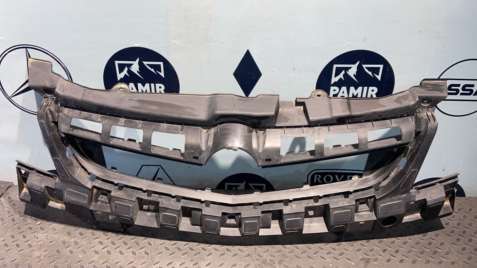 Решетка радиатора Opel Vectra/C 2002-2008