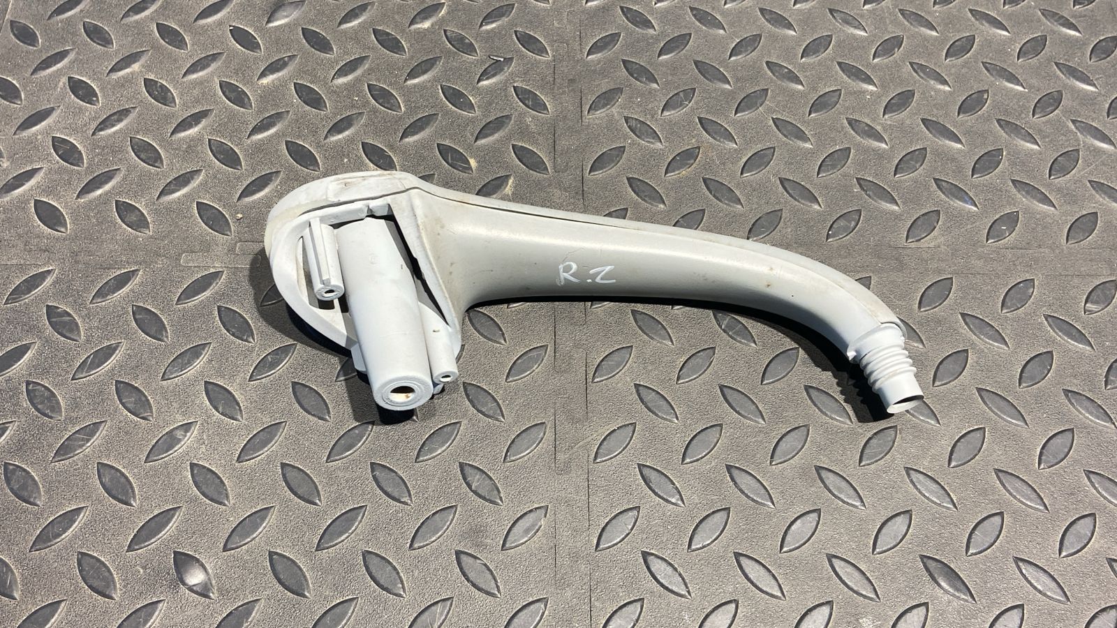 Ручка двери задняя правая Mercedes C/W203 2000-2008