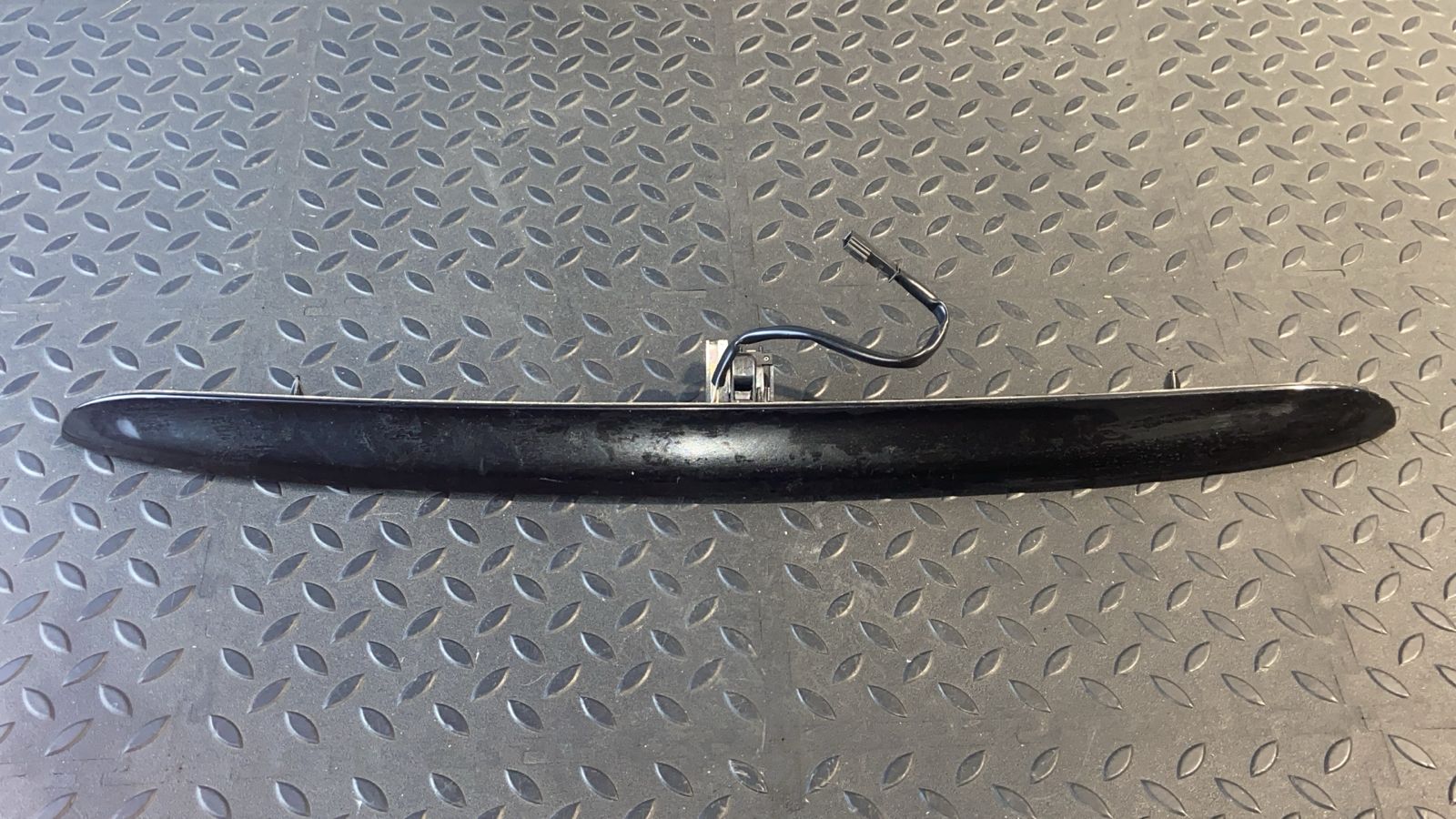 Накладка крышки багажника BMW 3/E46 1998-2007