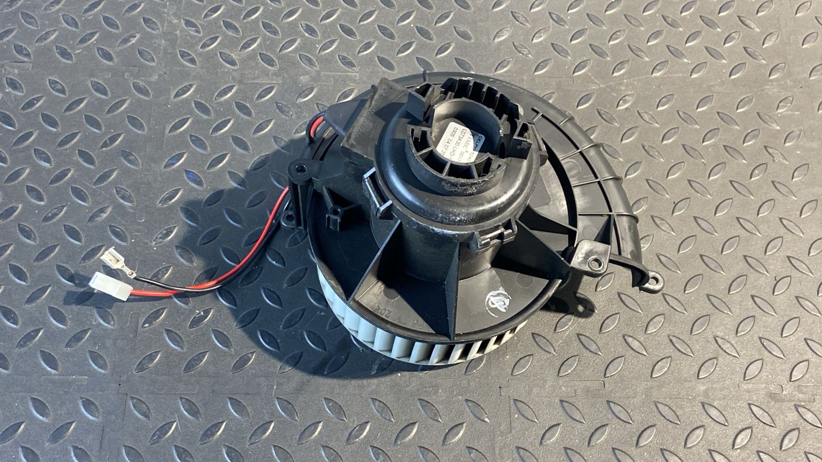 Моторчик отопителя Opel Astra/H 2004-2014