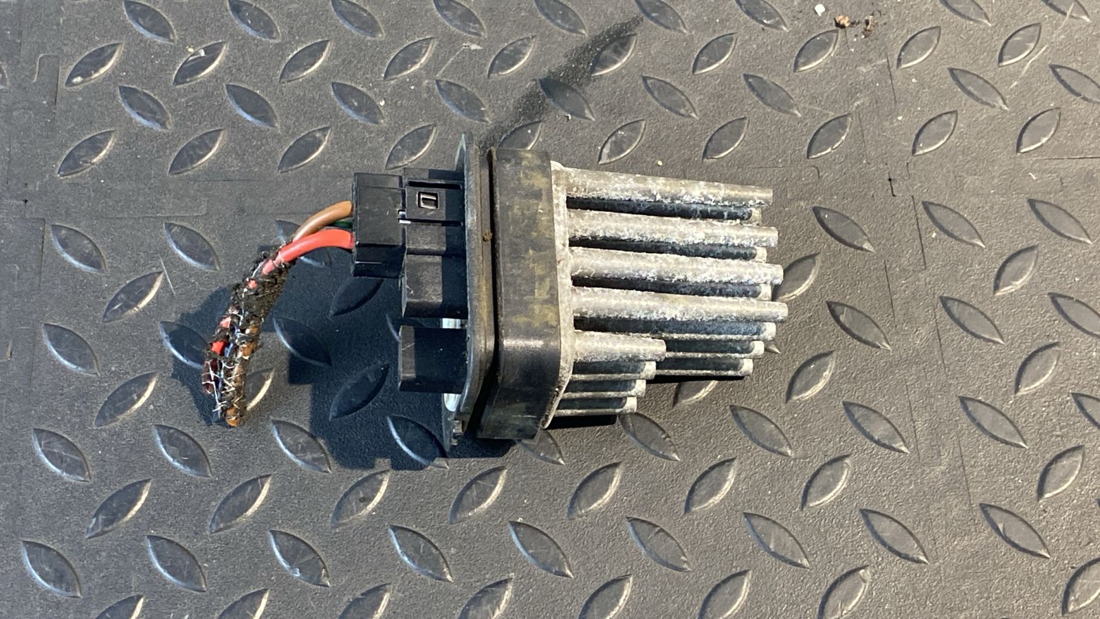 Резистор отопителя Opel Astra/H 2004-2014