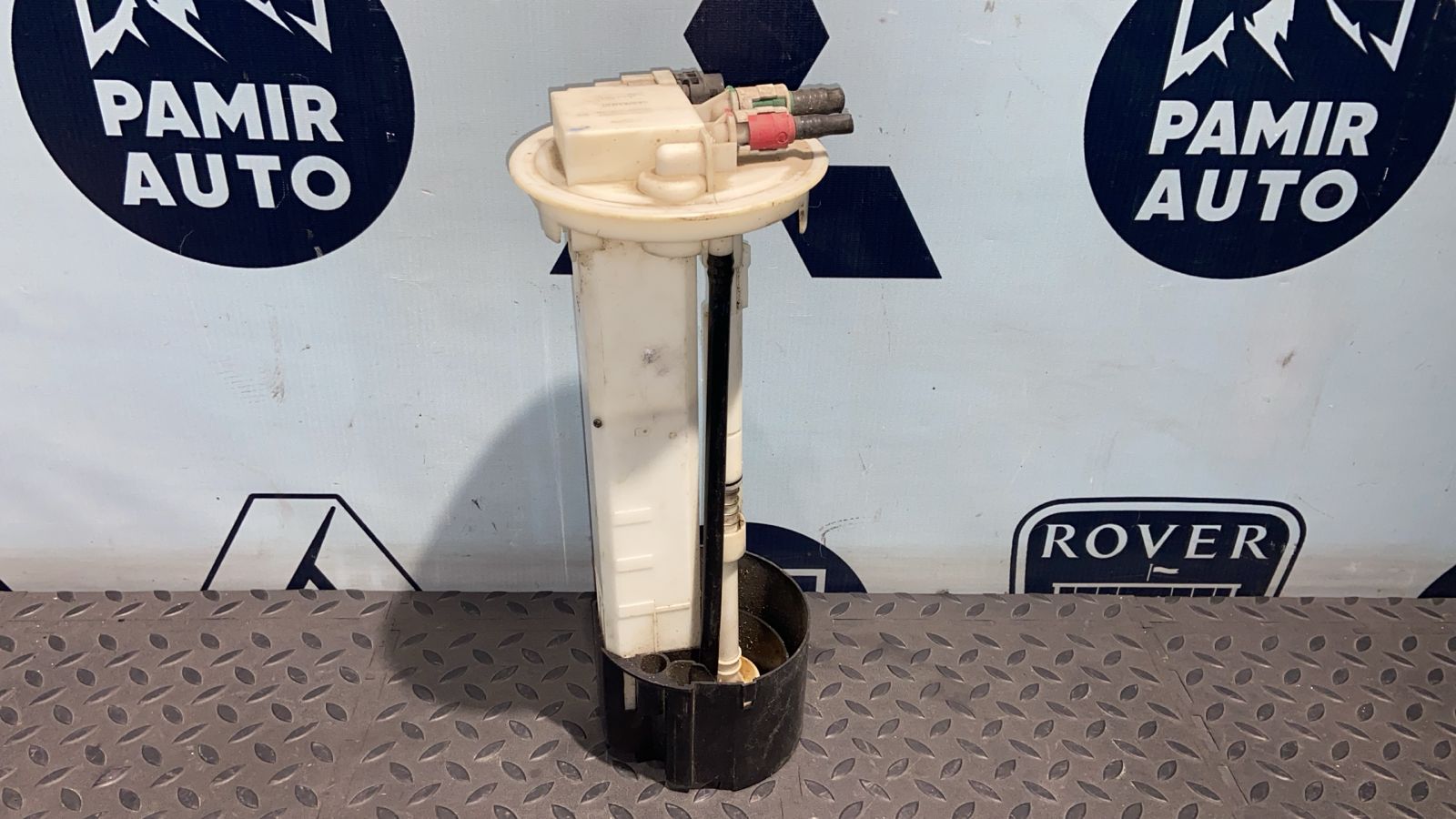 Датчик уровня топлива Renault Logan 2004-2015