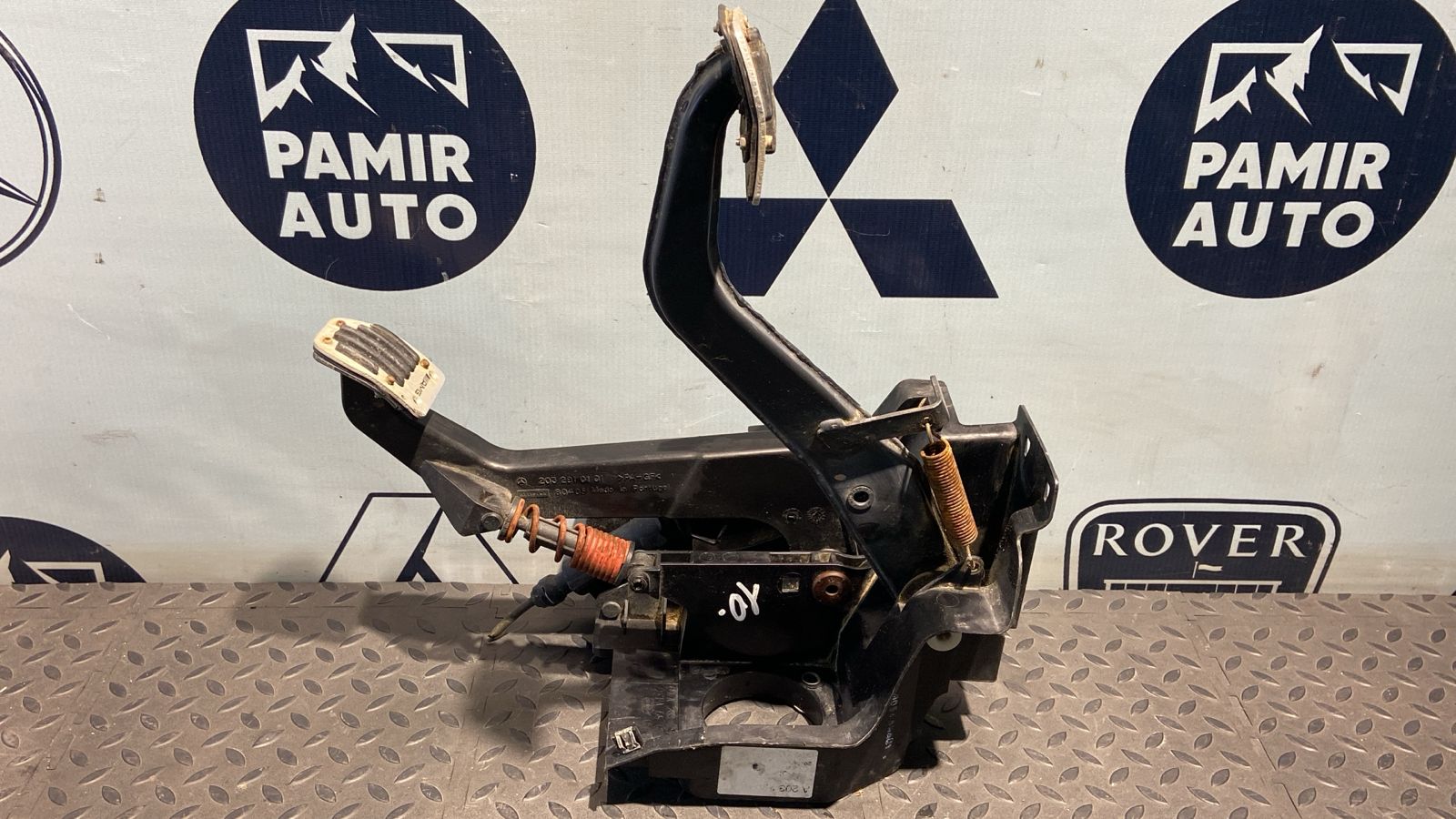 Блок педалей (Тормоз/Сцепление) Mercedes C/W203 2000-2008