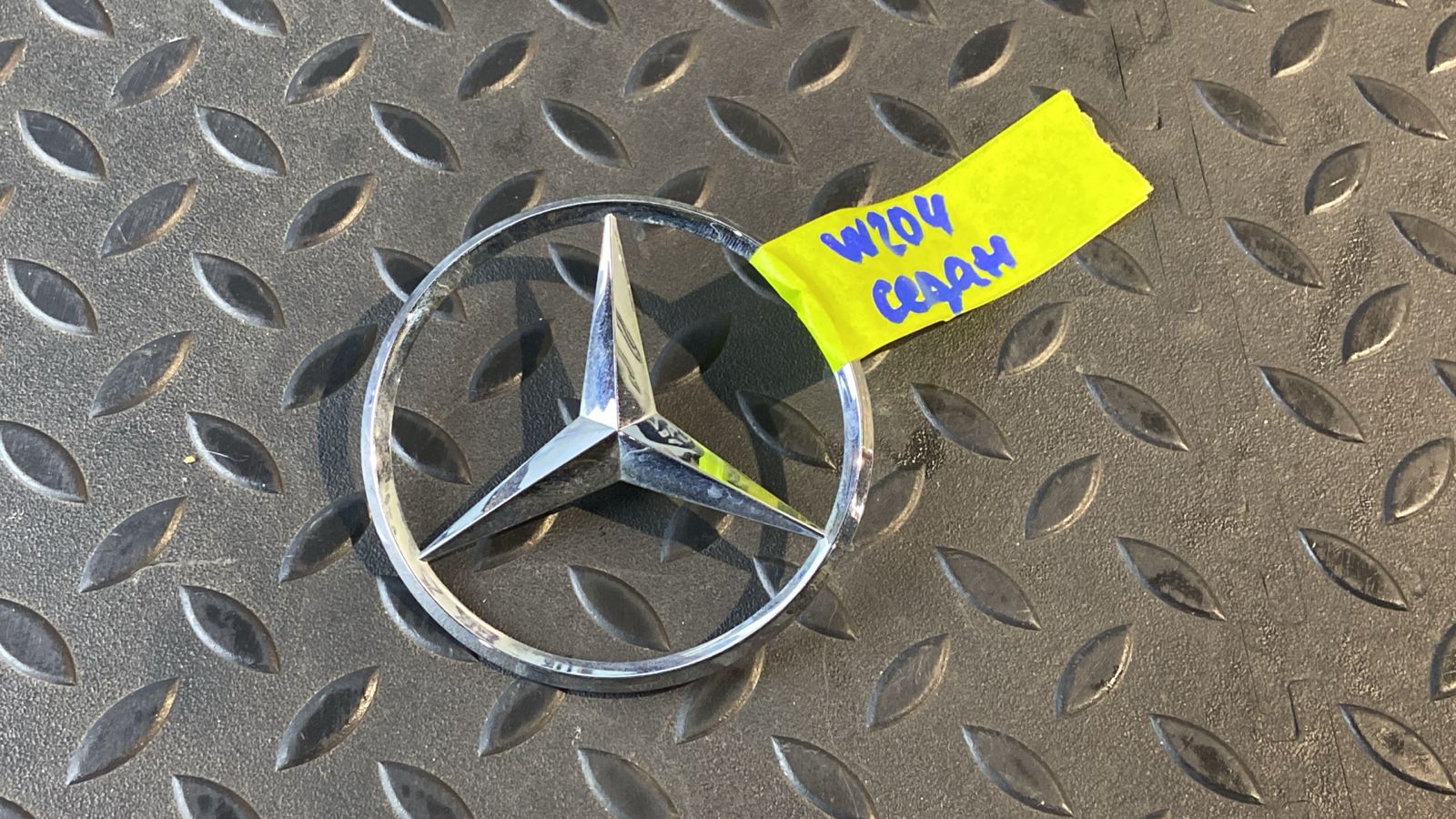 Эмблема Mercedes C/W204 2006-2015