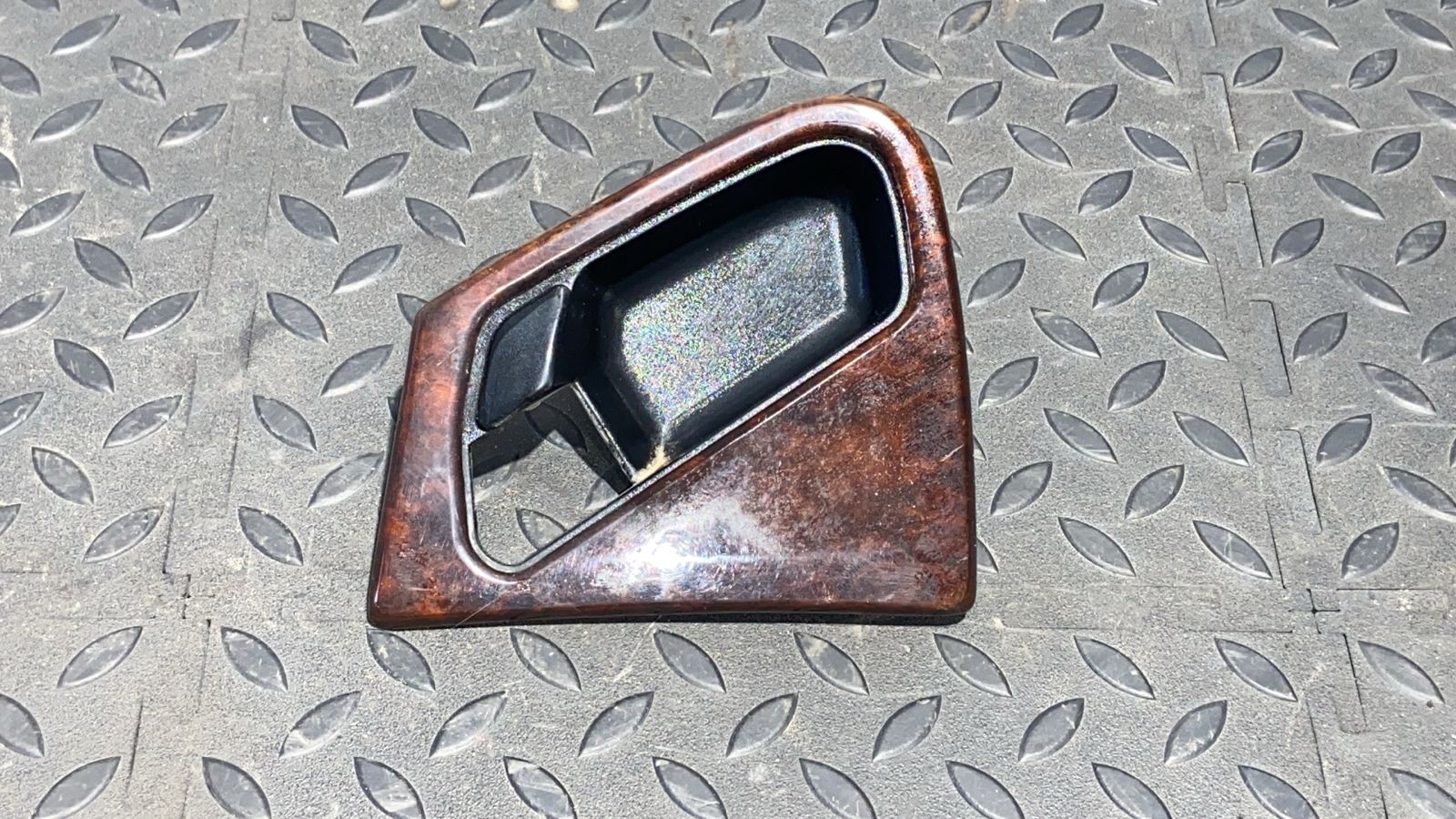 Накладка ручки двери передняя левая Mercedes M/W163 1997-2005