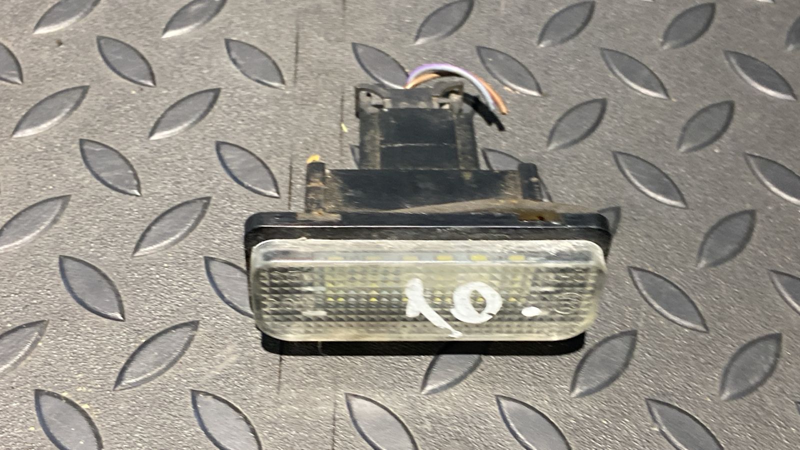 Фонарь подсветки номера Mercedes C/W203 2000-2008