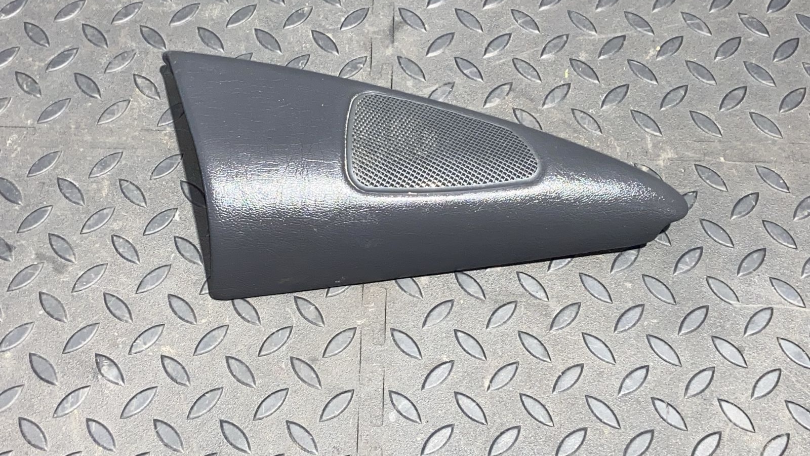 Накладка двери передняя правая Mercedes M/W163 1997-2005