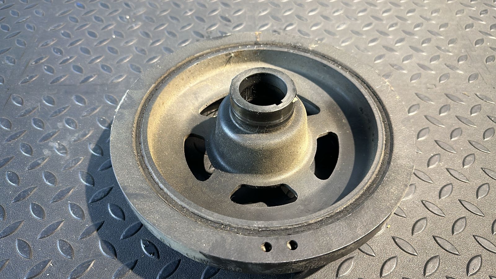 Шкив коленвала Mercedes C/W203 2000-2008