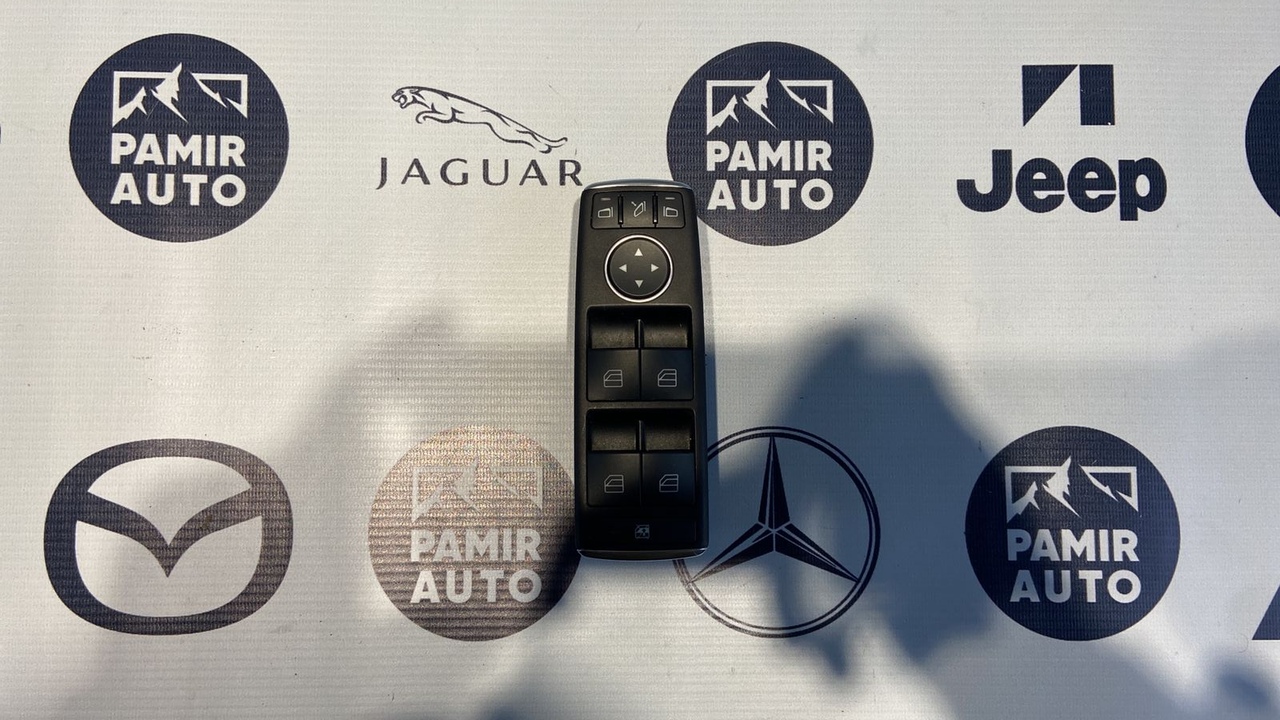 Блок управления стеклоподъемниками Mercedes C/W204 2006-2015