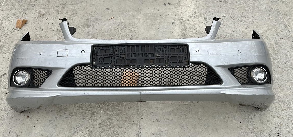 Бампер передний Mercedes C/W204 2006-2015
