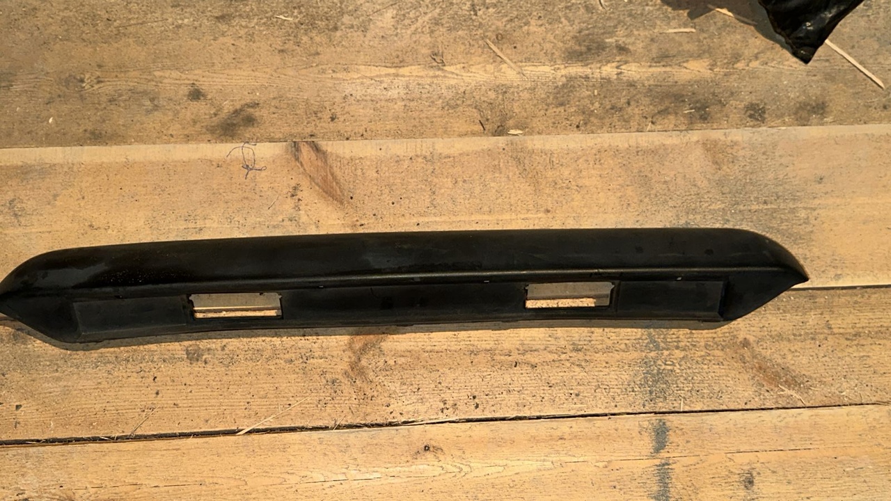 Накладка двери багажника левая Opel Movano/A 2003-2010