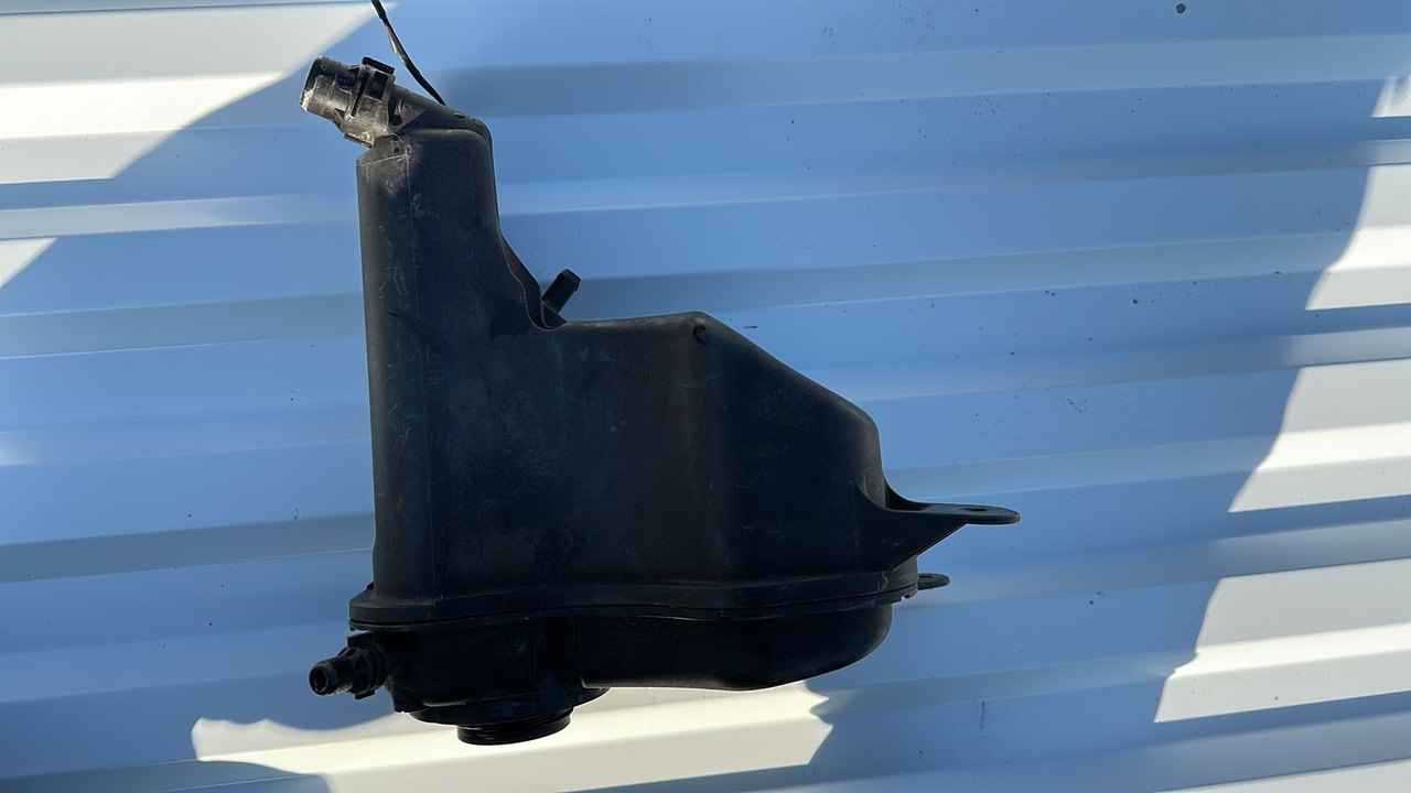 Бачок расширительный BMW 1/E87 2004-2011