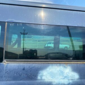 Стекло кузовное глухое правое Ford Transit 2000-2006