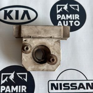 Замок капота Opel Vivaro/A 2001-2014