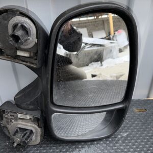 Зеркало правое Opel Vivaro/A 2001-2014